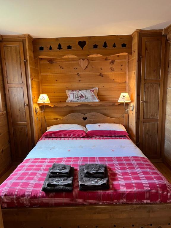 Postel nebo postele na pokoji v ubytování Chalet Tannenduft