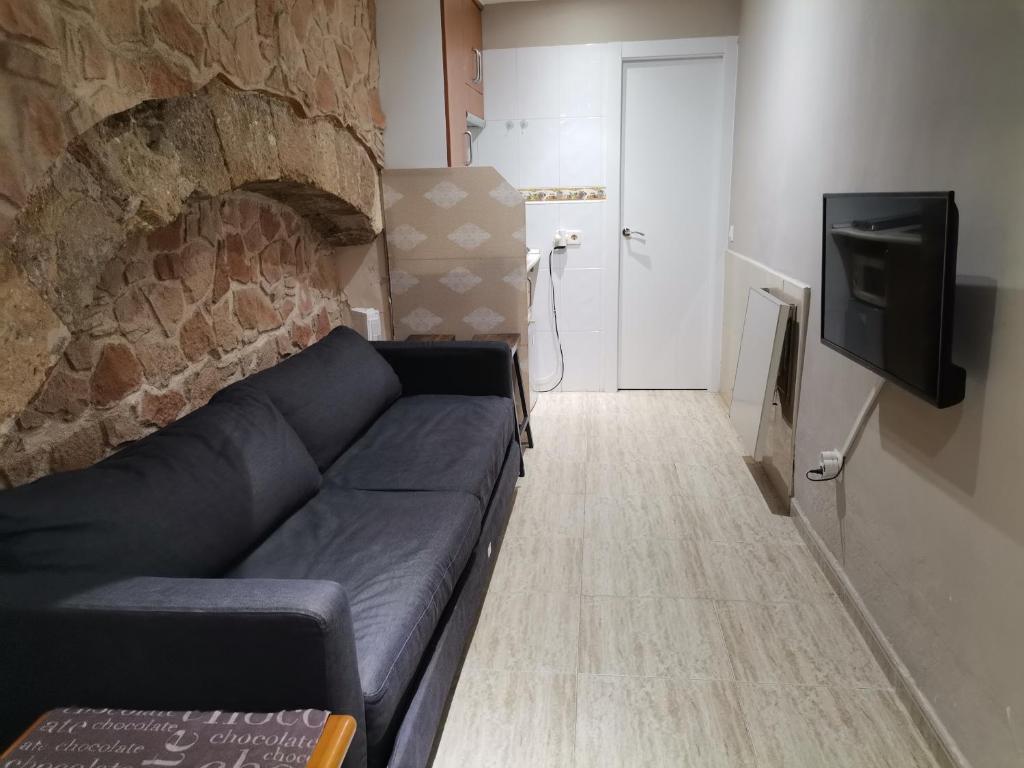 TV a/nebo společenská místnost v ubytování Little Arch Studio Old Town
