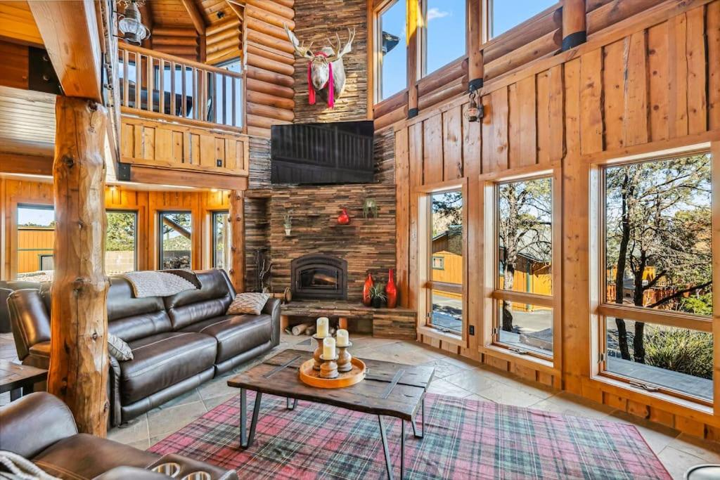 Moose Lodge on Hualapai Mountain, Kingman (updated prices 2024)