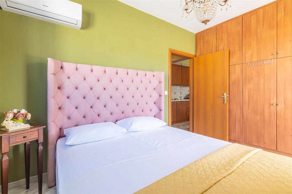 Fantasia apt by the beach in Rethymno City