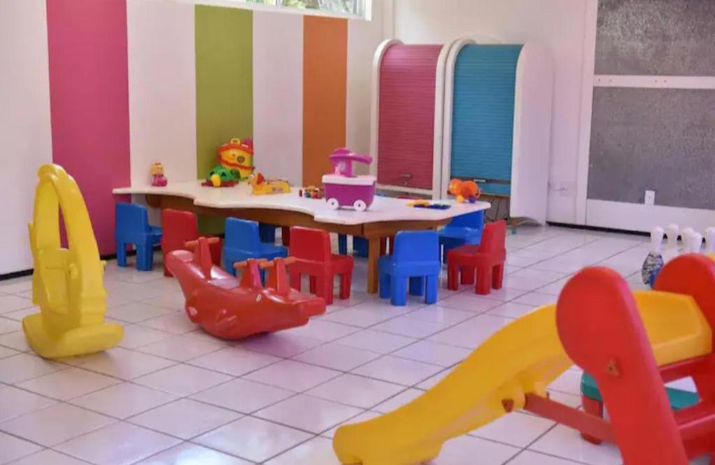 Dětský klub v ubytování Flat Gran Lençóis Mandacaru 615