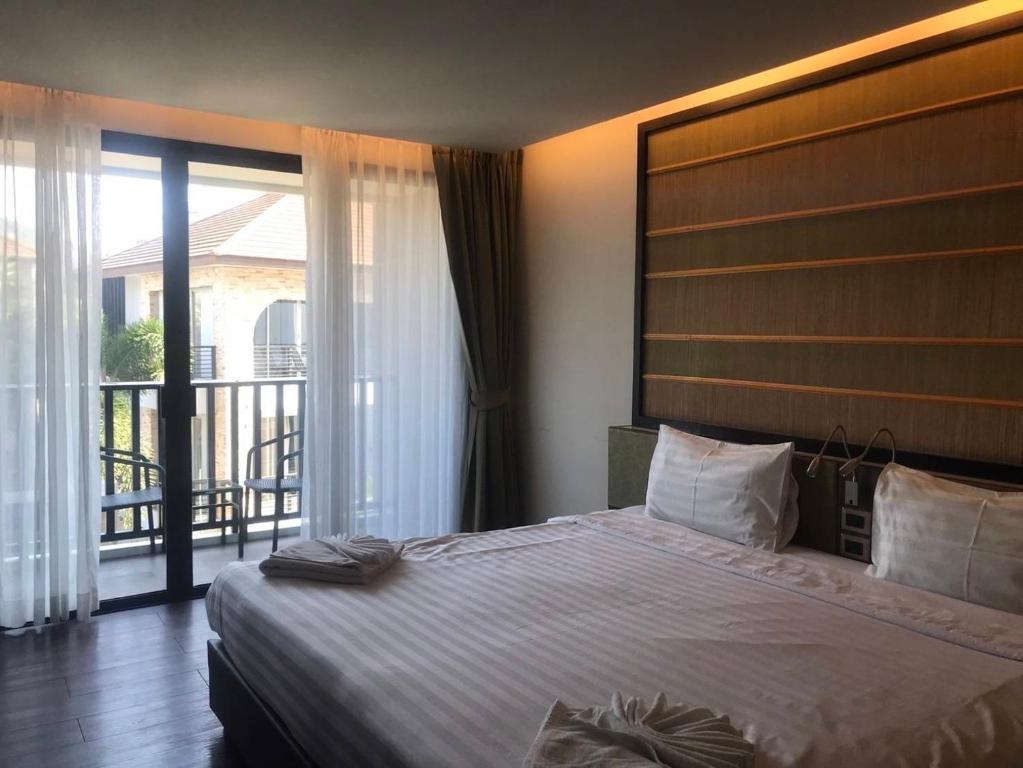 Kata Beach Guesthouse-The Beach Condo - Resim 7