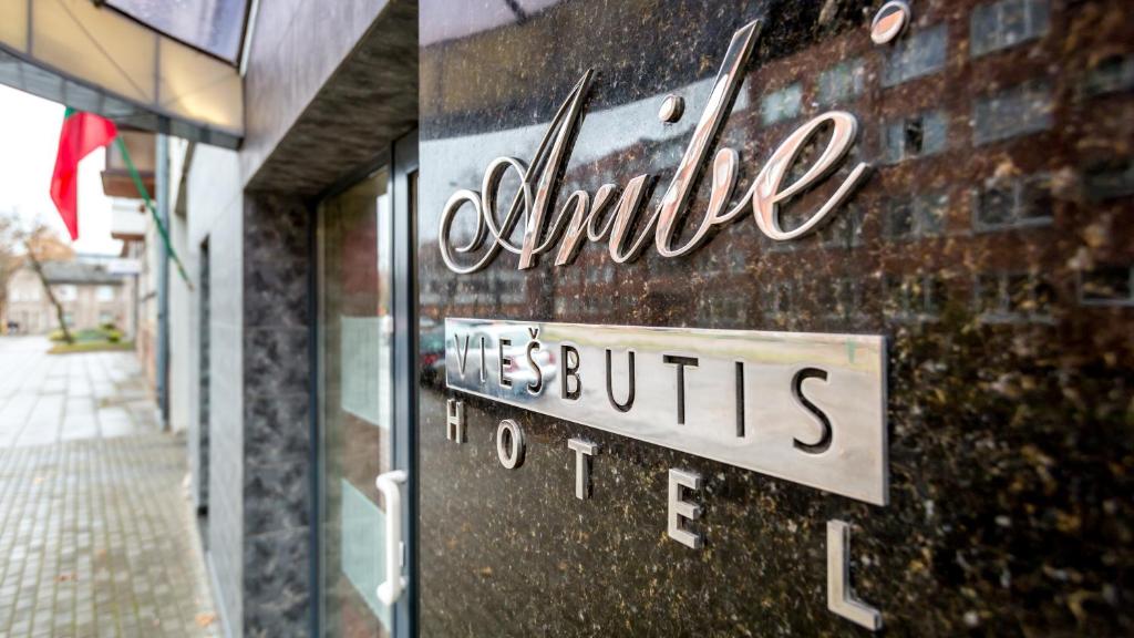 Certifikát, hodnocení, plakát nebo jiný dokument vystavený v ubytování ARIBĖ Hotel Klaipėda, Free parking