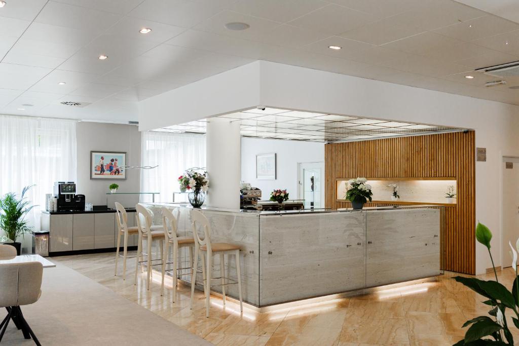 Hotel Silenzio - Resim 39