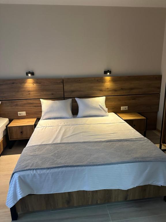 Postel nebo postele na pokoji v ubytování Paradise Shekvetili