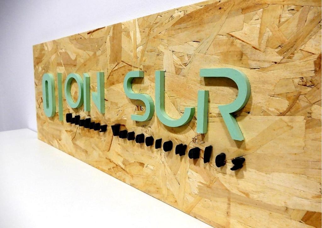 Certifikát, ocenenie alebo iný dokument vystavený v ubytovaní Romántico estudio centro de Algeciras