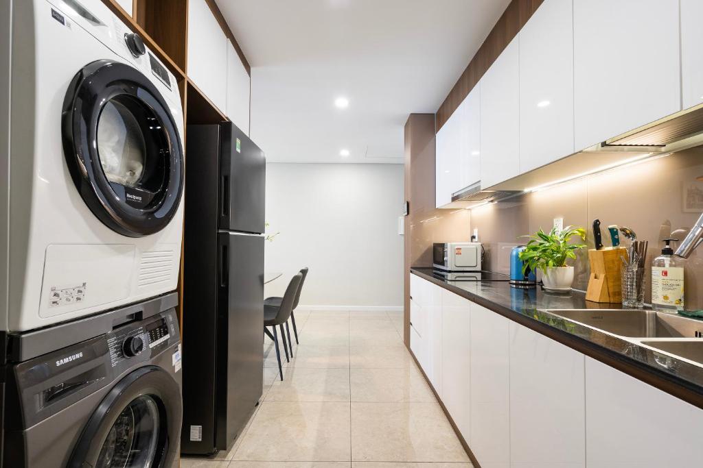 Louisa Vinh Hoi Apartment - 13