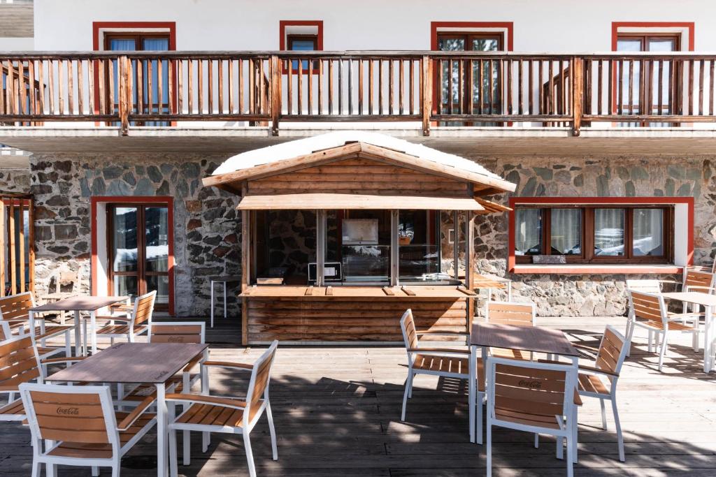 Restaurace v ubytování CHALET DES ALPES