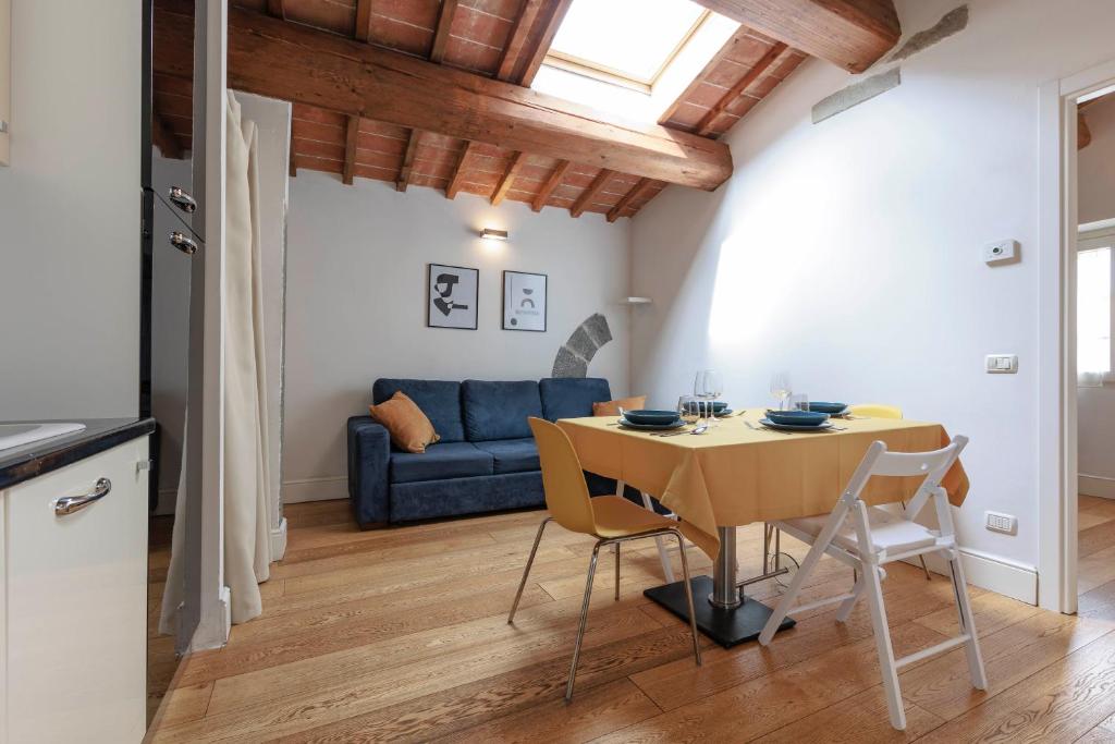 Novella Top Floor Hideaway