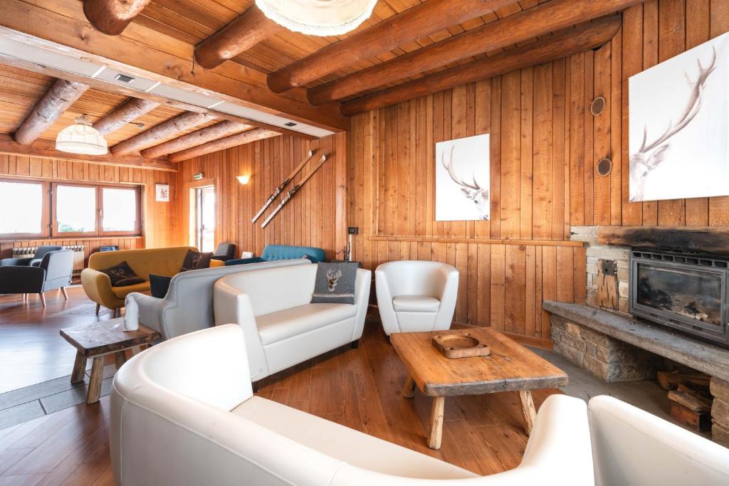 Posezení v ubytování CHALET DES ALPES