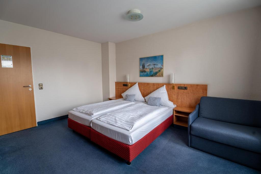 Airport Business Hotel Köln - Resim 7