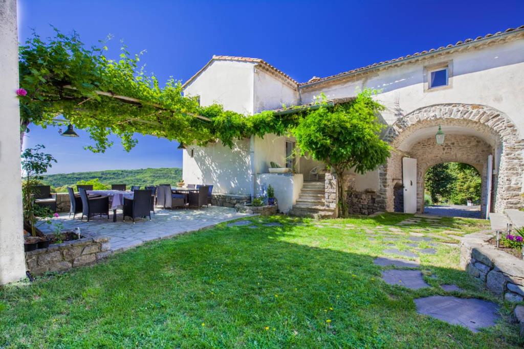 Zahrada ubytování Chambre d'hôtes, Mas de Louise