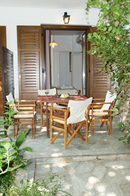 Patio nebo venkovní prostory v ubytování Mirto Apartments