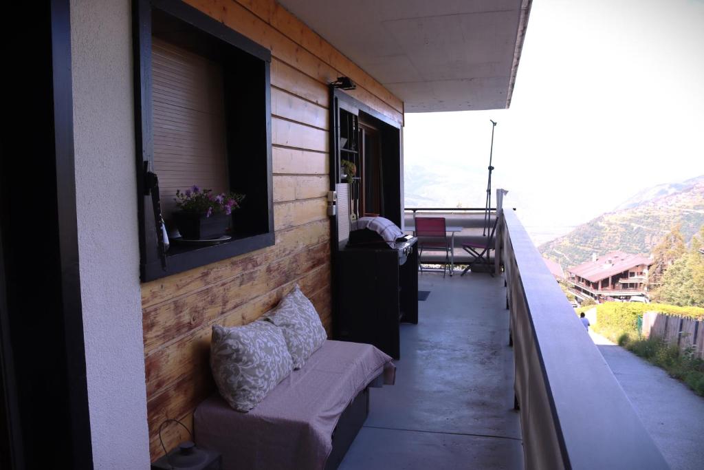 Nespecifikovaný výhled na hory nebo výhled na hory při pohledu z apartmánu
