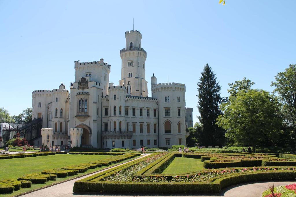 Zahrada ubytování chata KONIKLEC u Veselských pískoven