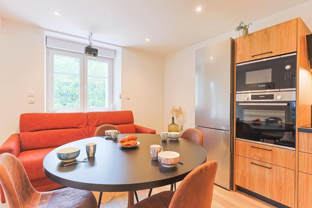 Kuchyň nebo kuchyňský kout v ubytování Appartements Les Vosges