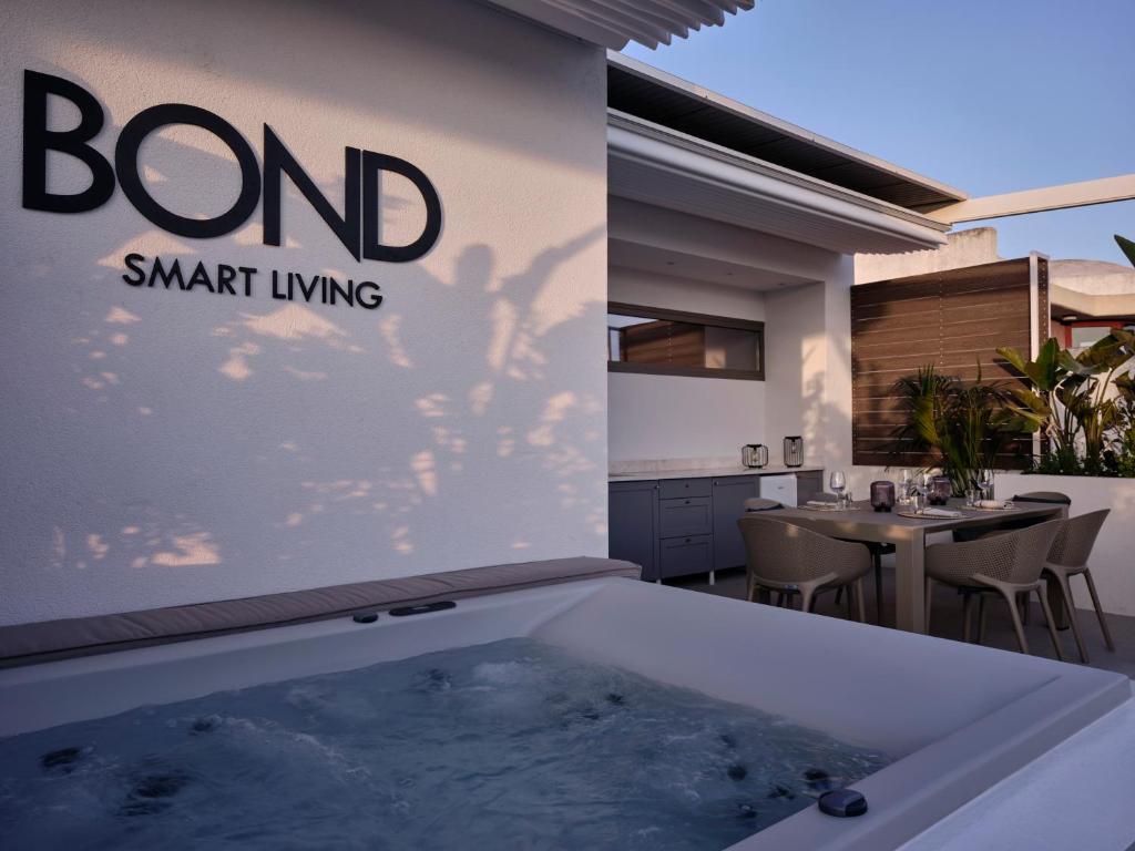 Bond Smart Living Suites - Resim 18