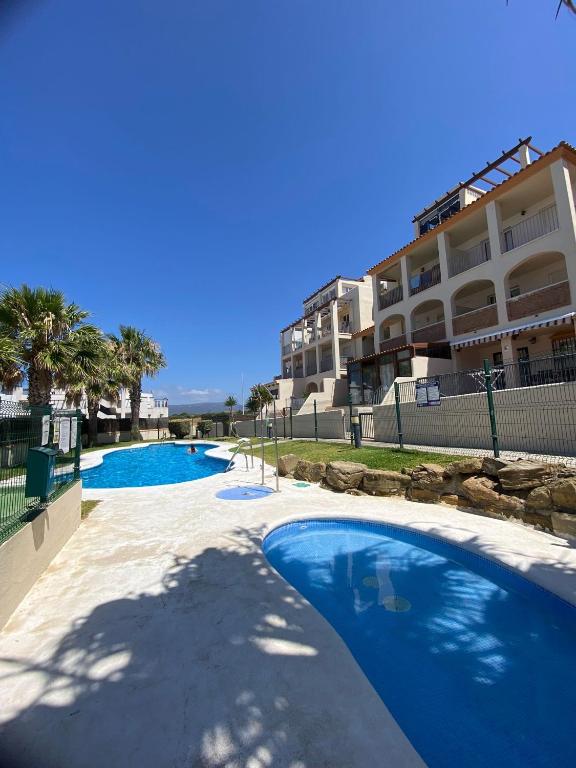 Bazén v ubytovaní Encanto de Tarifa alebo v jeho blízkosti