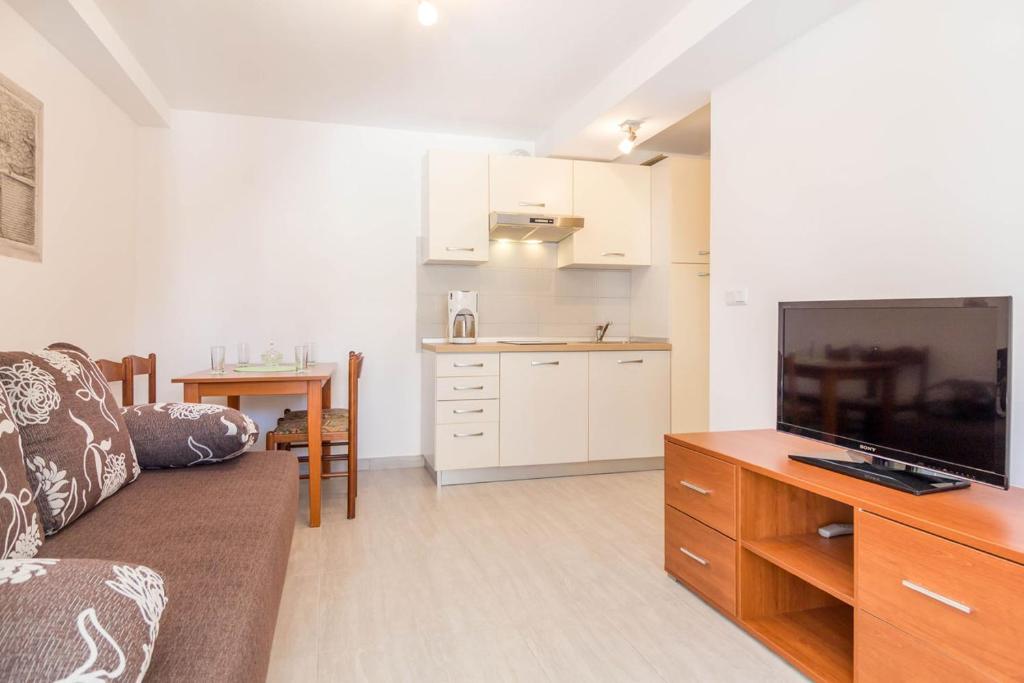 Kuchnia lub aneks kuchenny w obiekcie Apartment MiMa