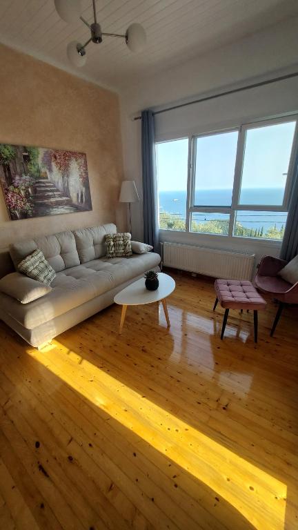 Posezení v ubytování Anemos Apartment