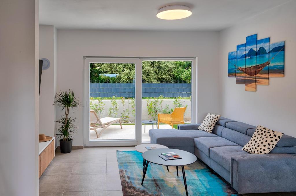 Posezení v ubytování Villa Blue Oasis Ližnjan with Private Pool