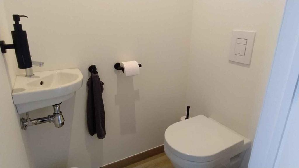 Koupelna v ubytování B&B Plattestien