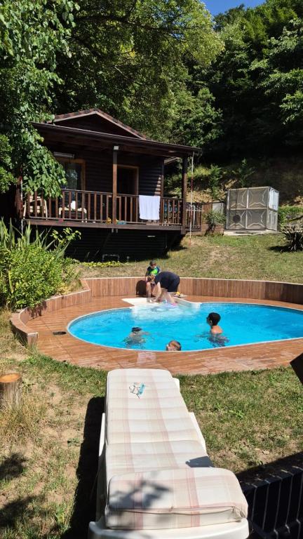 Bazén v ubytování LAGUN POOL VILLAGE nebo v jeho okolí
