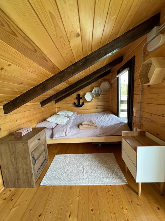 Holiday Bicaz Bungalows On The Lake - Habitación Cuádruple