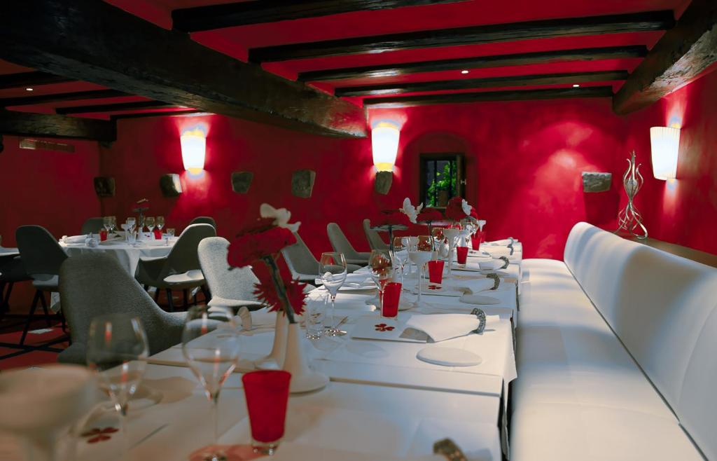 Posezení v ubytování Le B. Suites, Chambres & Restaurant