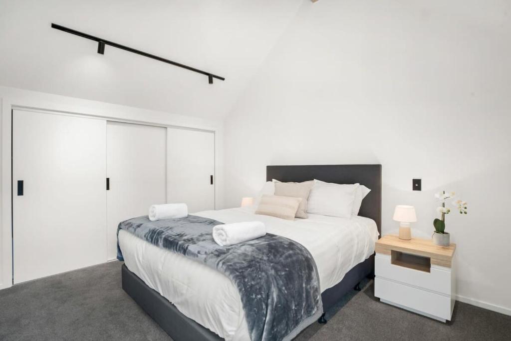 Nestled below the Remarkables - Resim 10