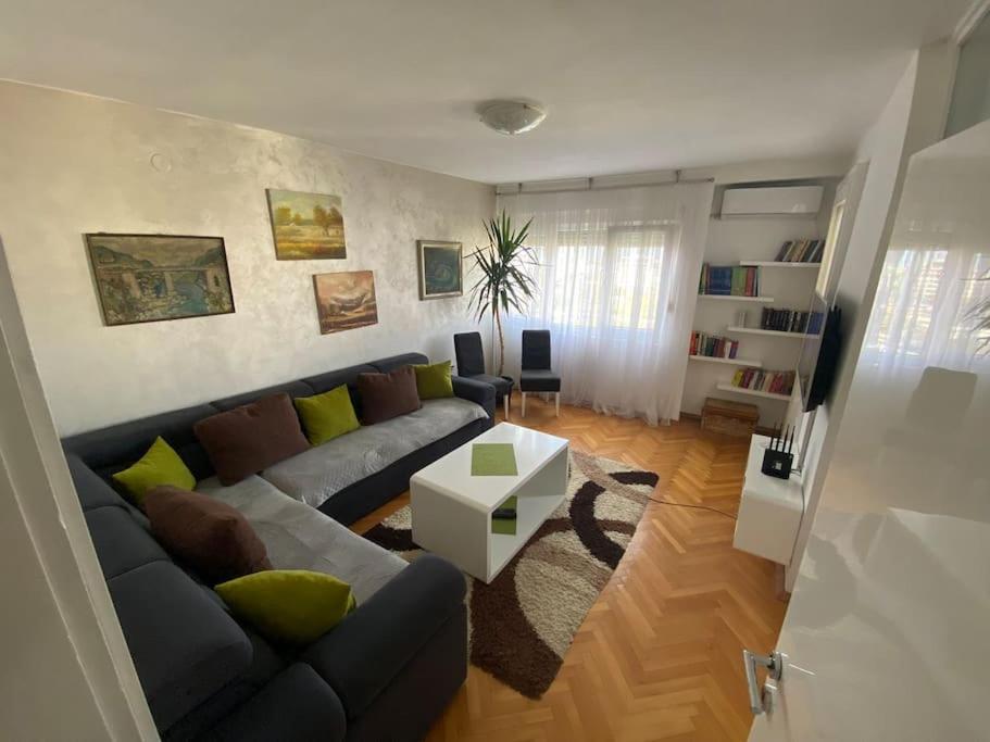 Zona d'estar a Tea apartment
