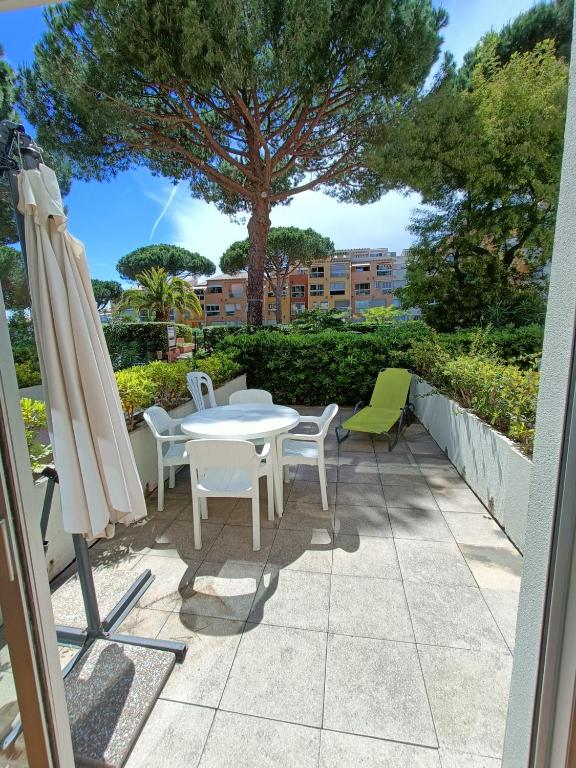 Balkón alebo terasa v ubytovaní Location Cap d'Agde Aurélie