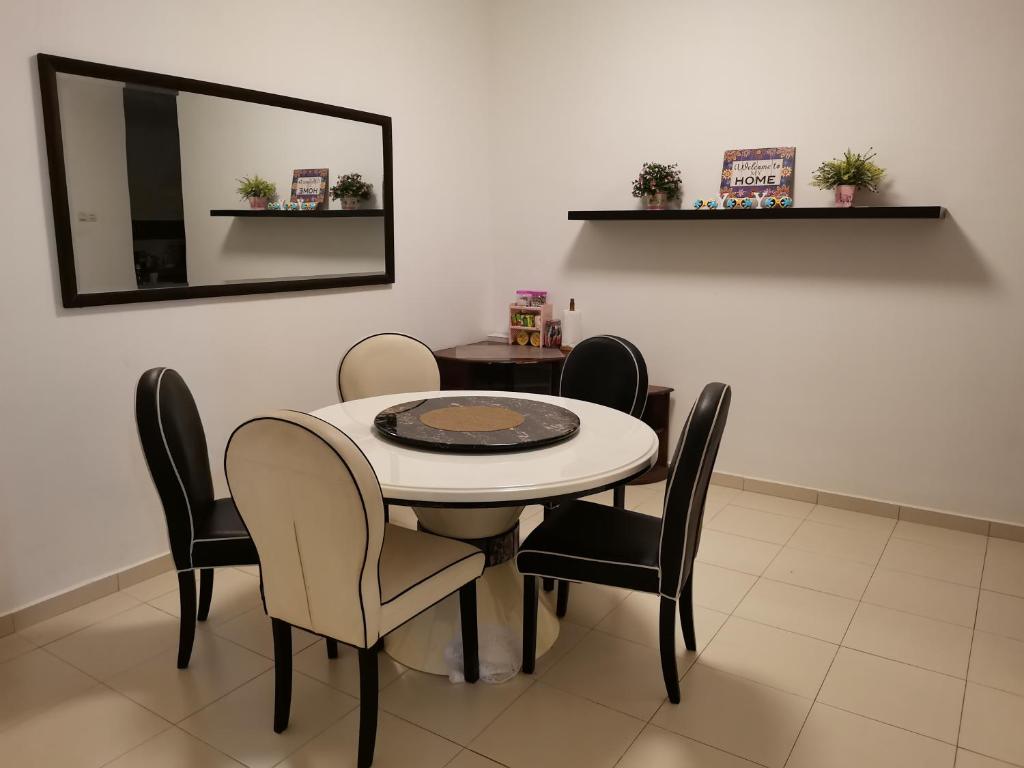Fotografie z fotogalerie ubytování Dheeya Homestay v destinaci Melaka