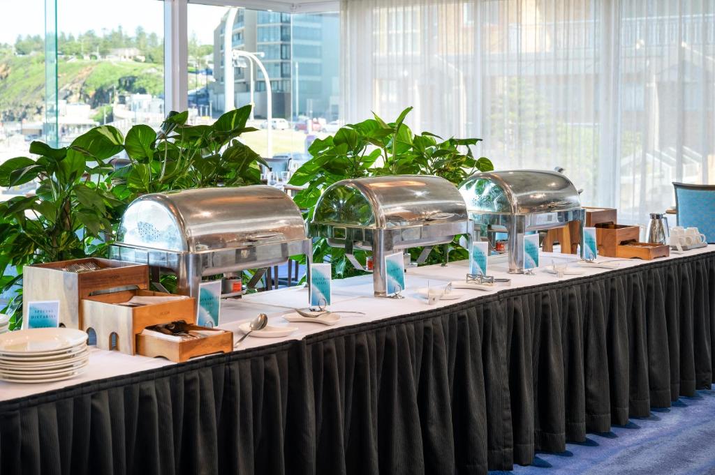 Noah's On the Beach - Resim 18