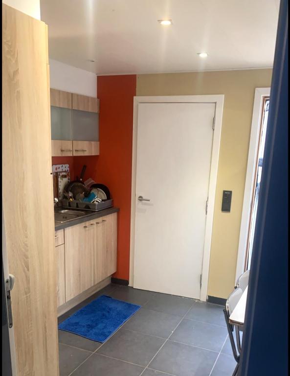 Kuchyň nebo kuchyňský kout v ubytování Quiet home