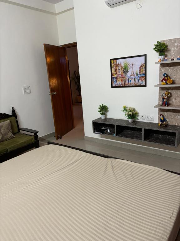 Postel nebo postele na pokoji v ubytování Yb home