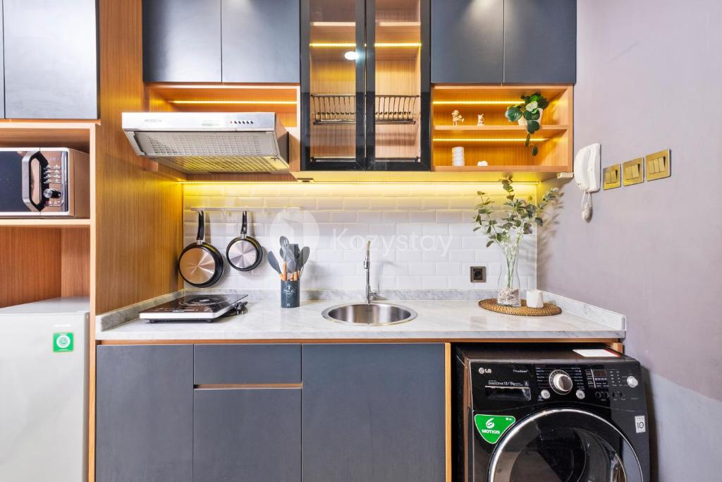 Winston by Kozystay - Semanggi - Appartement Met één Slaapkamer