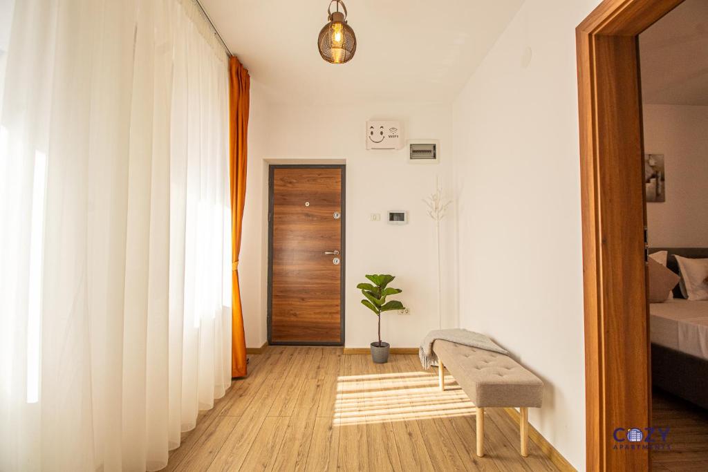 Cozy Brand New Boutique ApartHotel Brasov - Resim 11