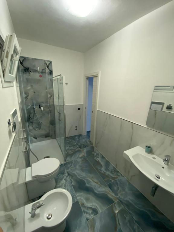 A bathroom at ''Dimora BellaVista'' - Marina di Camerota