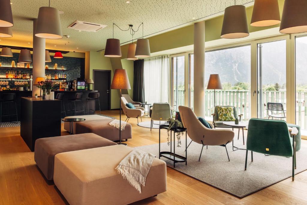 Posezení v ubytování harry's home Lienz hotel & apartments