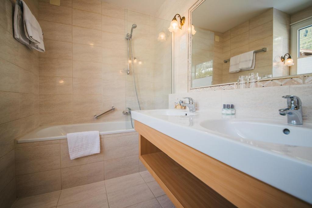 Koupelna v ubytování Hotel Dr Otto Murr B&B