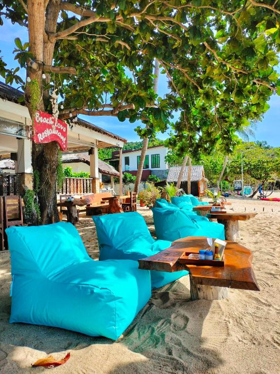 Phuwadee Resort Room