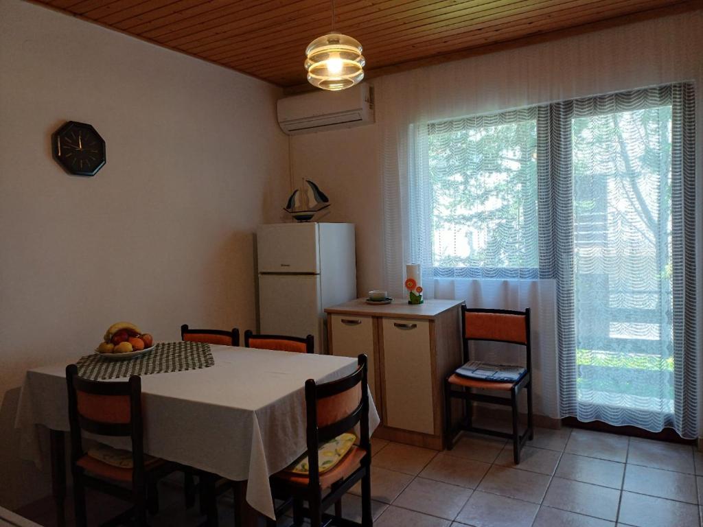 Kuchyň nebo kuchyňský kout v ubytování Apartments Vorkapic