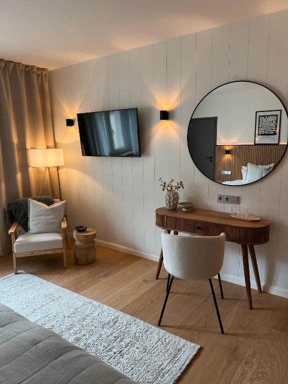 TV a/nebo společenská místnost v ubytování Best Western Blankenburg Hotel