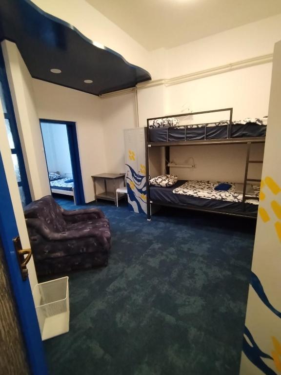 Hostel Koprivnica - Bed In Male Dormitory Room