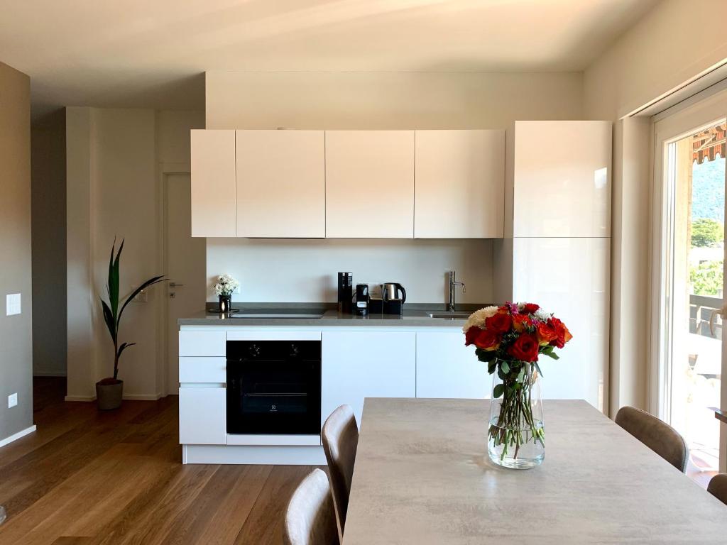 Live Lugano - Via Madonetta - Resim 27