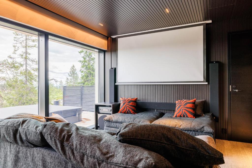 Кровать или кровати в номере Luxury Villa Utsun Otso inc Hot Tub