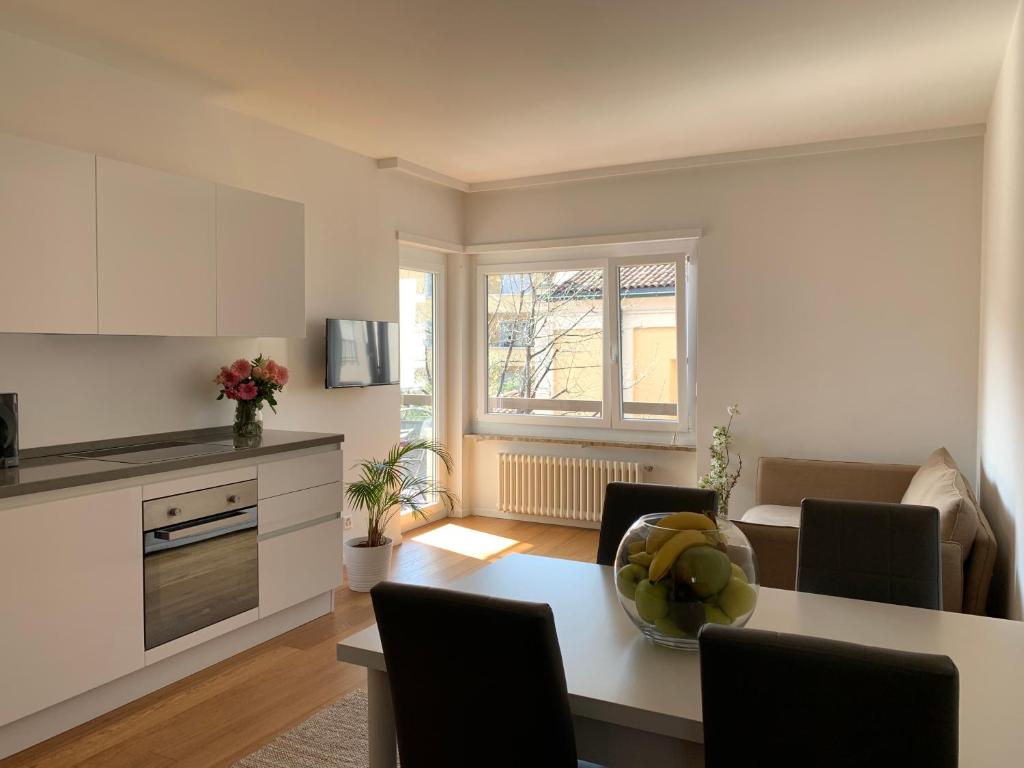 Live Lugano - Via Madonetta - Resim 32