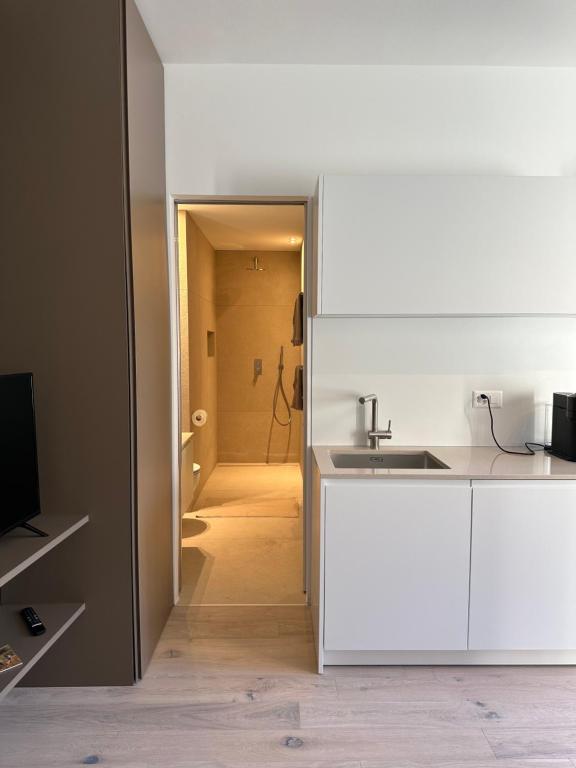 Live Lugano - Via A Riva - Resim 3