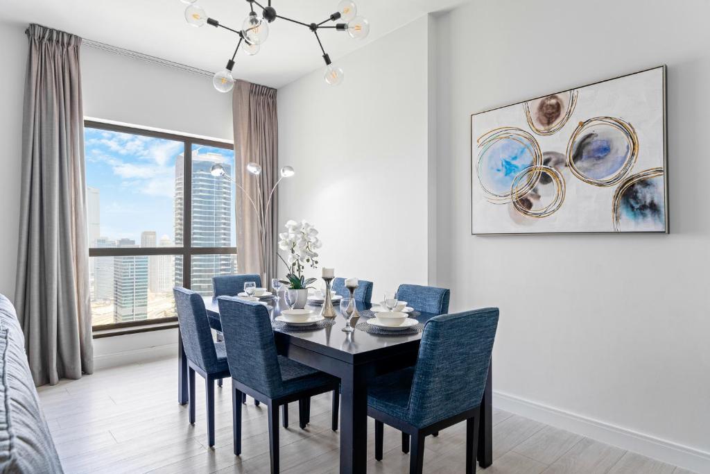 Fotografie z fotogalerie ubytování Amazing Marina View Apartment v Dubaji